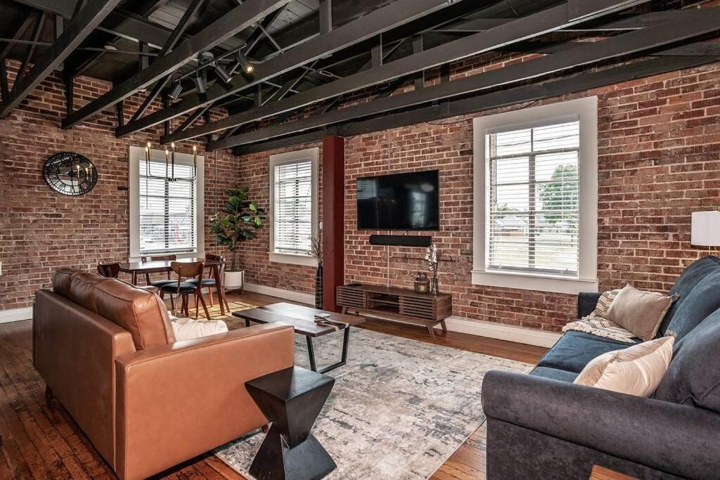 The Loft At 113 - Gateway To The North Texas Hill Country Διαμέρισμα Muenster Εξωτερικό φωτογραφία